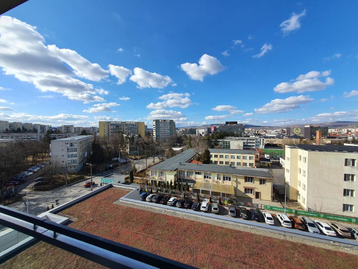 קלוז'-נאפוקה Eriss Studio Suite - Ozone Building Apartment מראה חיצוני תמונה